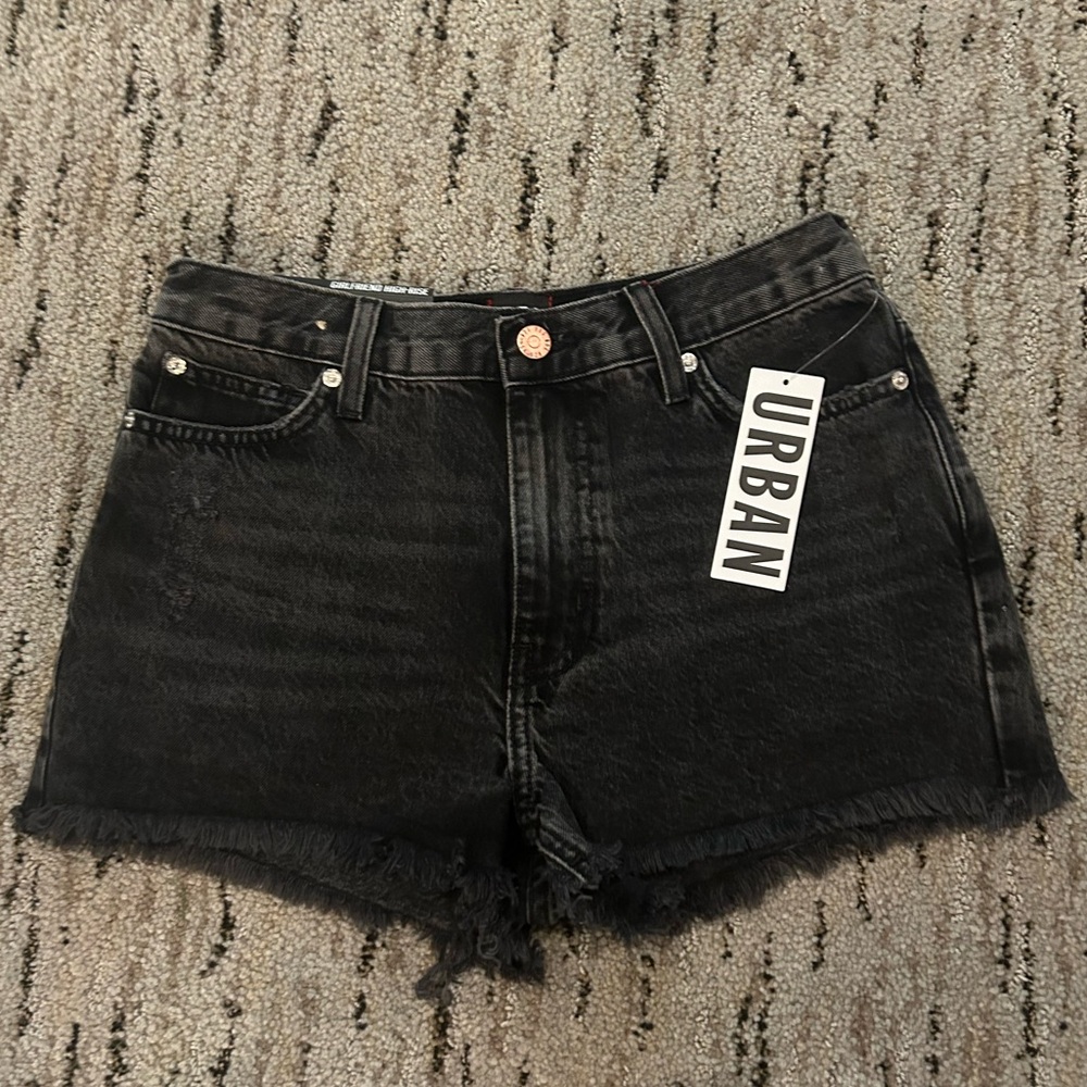 NWT BDG Girlfriend High-Rise Jean Shorts